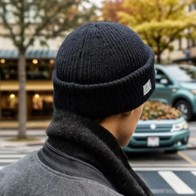 FrostFlex™ – A hat that turns into a balaclava